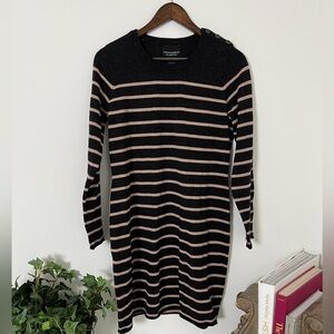 Cynthia Rowley 100% Merino Wool Dress Button Preppy Classic Winter Career SZ L